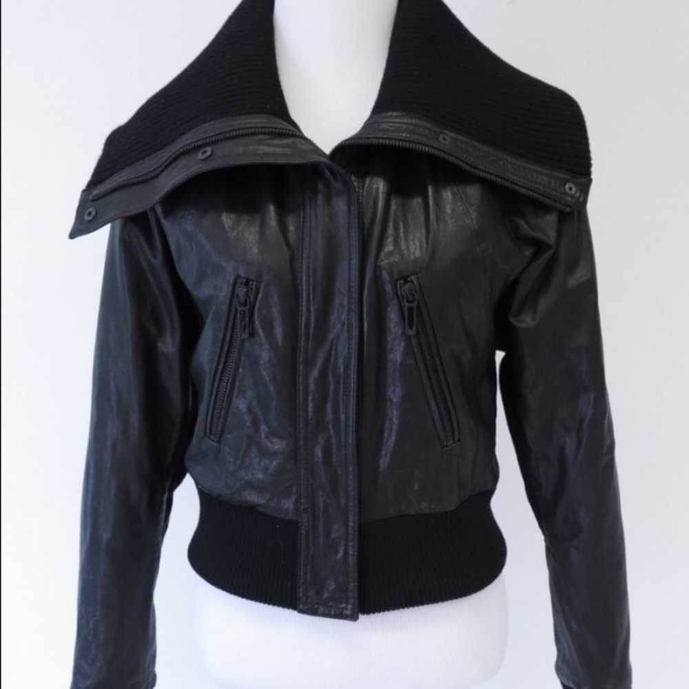 Vince Black Leather Bomber Size M